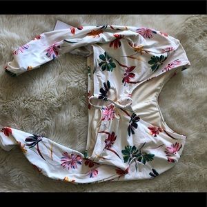 floral long sleeved bathing suit top